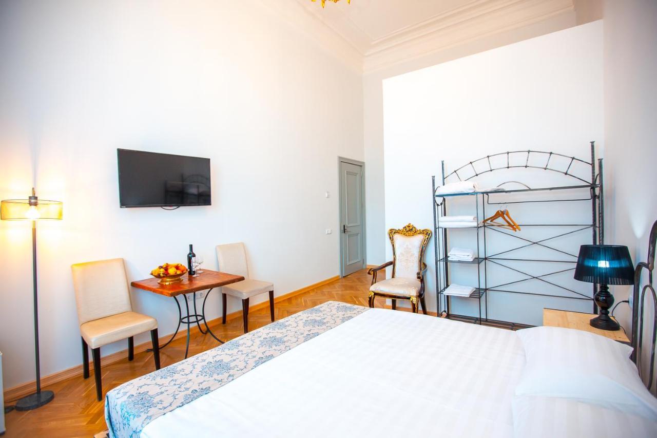 Rustaveli Hotel Tbilisi Zewnętrze zdjęcie